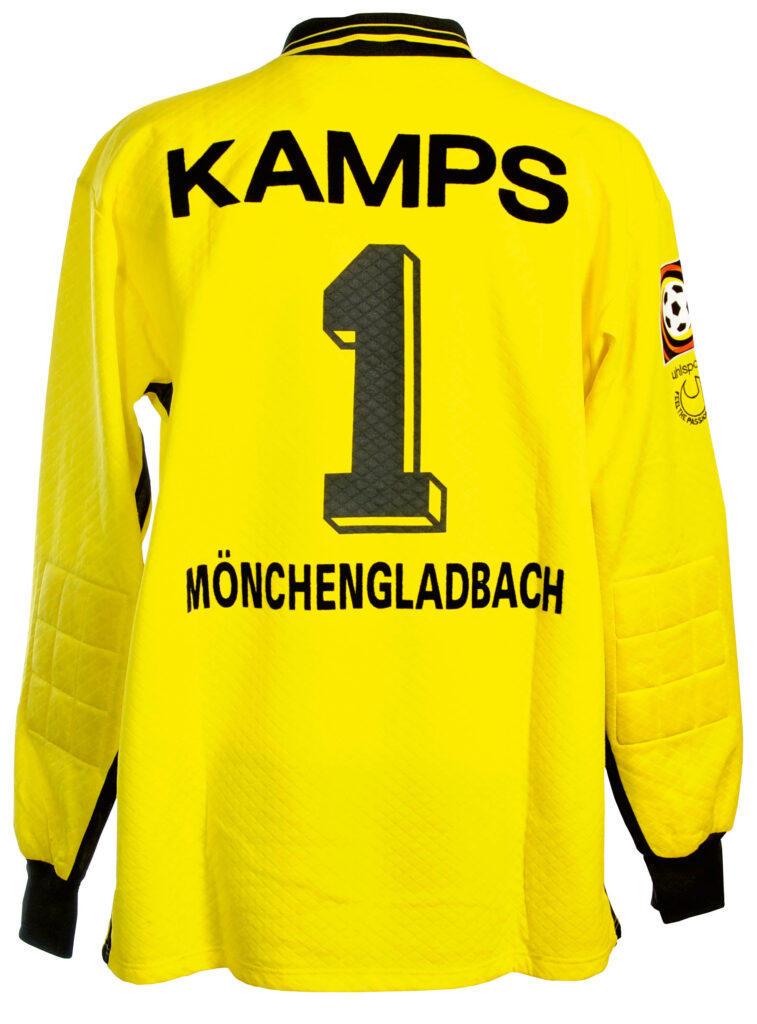 2000_01_Kamps_belinea_gelb_hinten_1